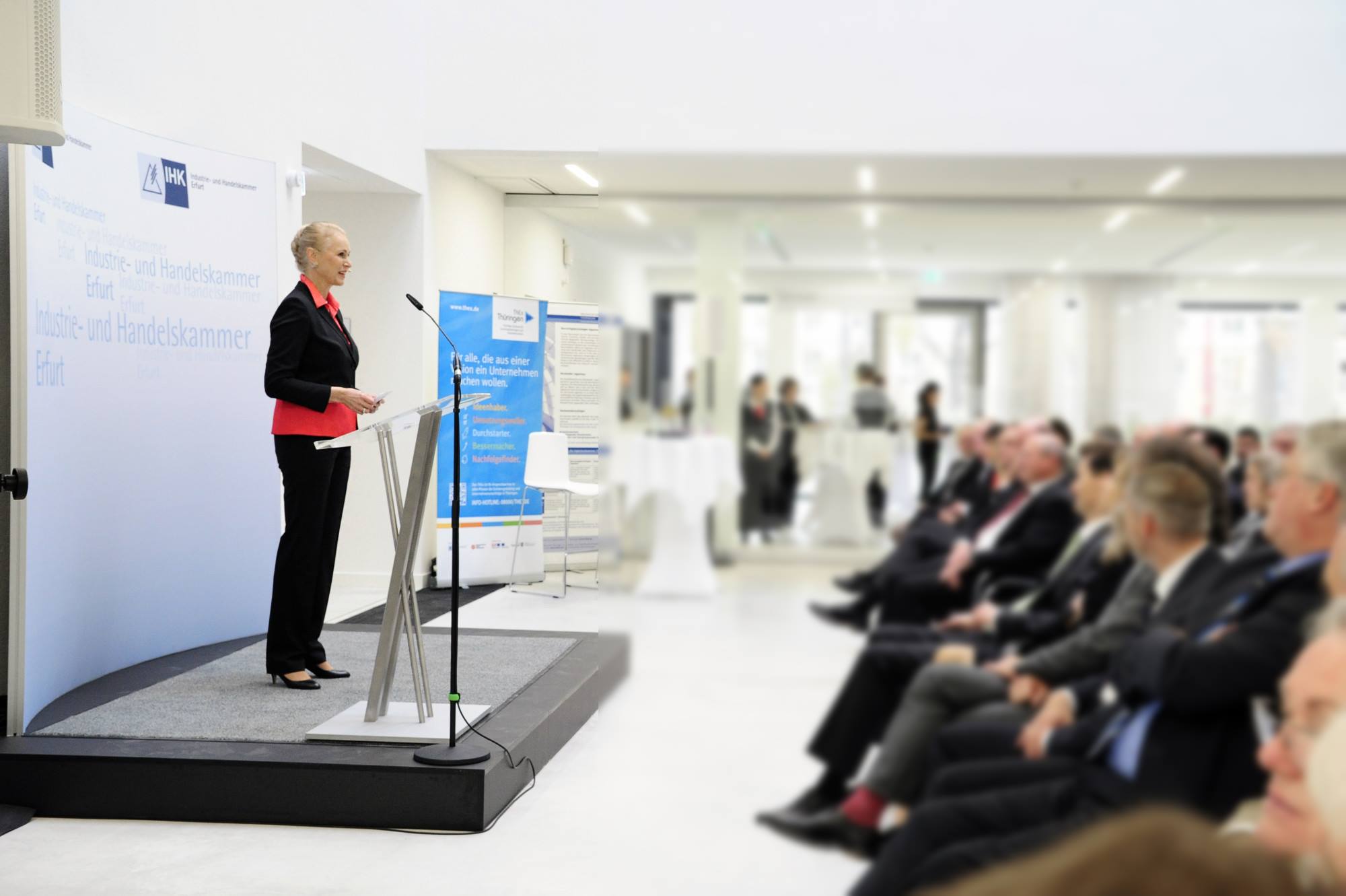 KRISTIN GRÄFIN VON FABERCASTELL Referenzen von Moderationen